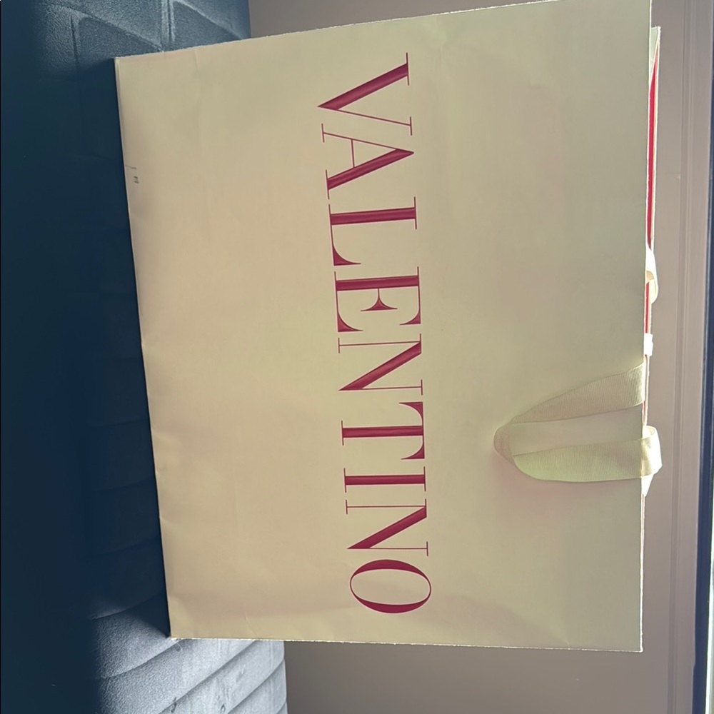 Valentino White Studded Women's Shoes LIMITED EDITION - Picture 13 of 15